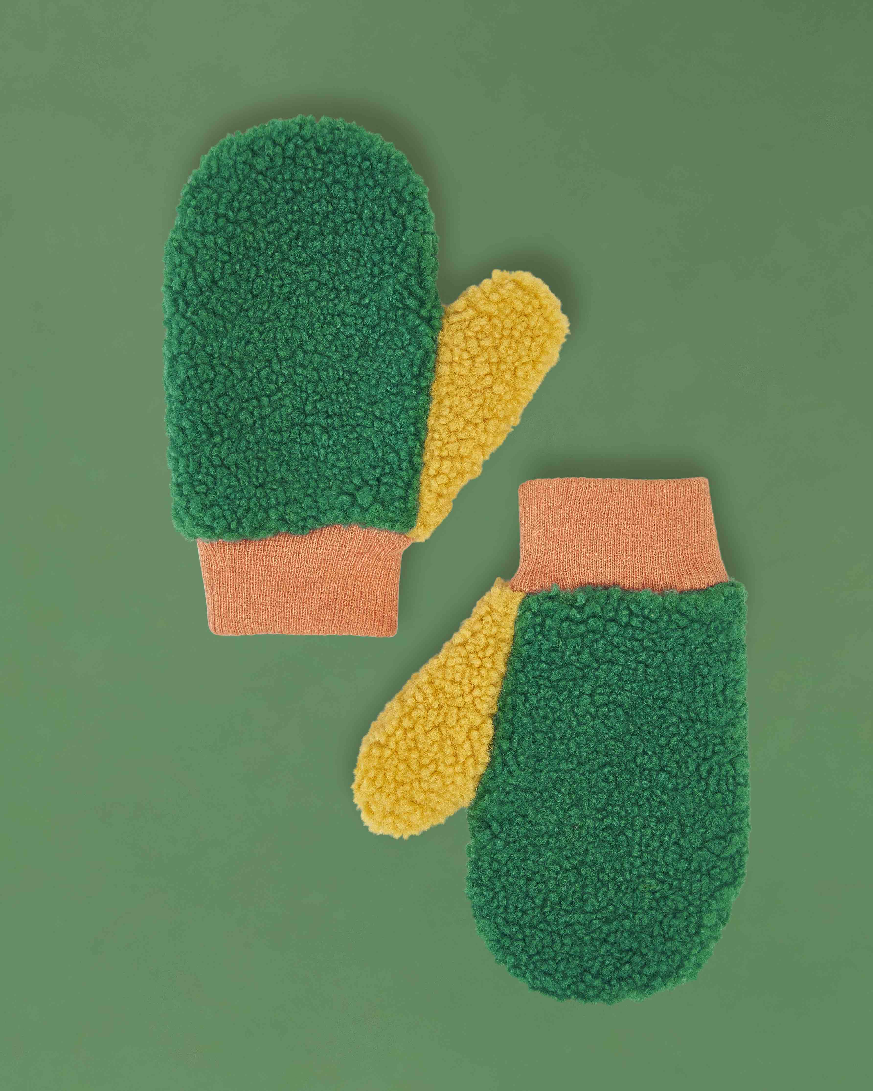 Fleece Mittens - Green/Orange